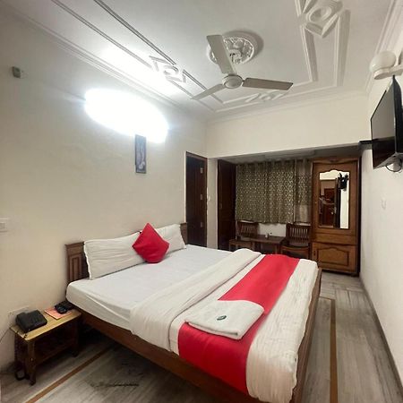 Hotel Majestic Chandīgarh Dış mekan fotoğraf